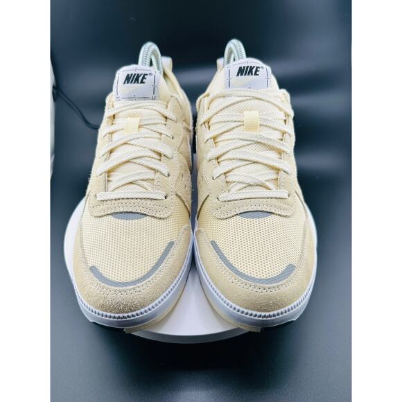 Nike C1TY 'Sand' Shoes Sneakers HQ0028-100 Sz 4 - Picture 2 of 5